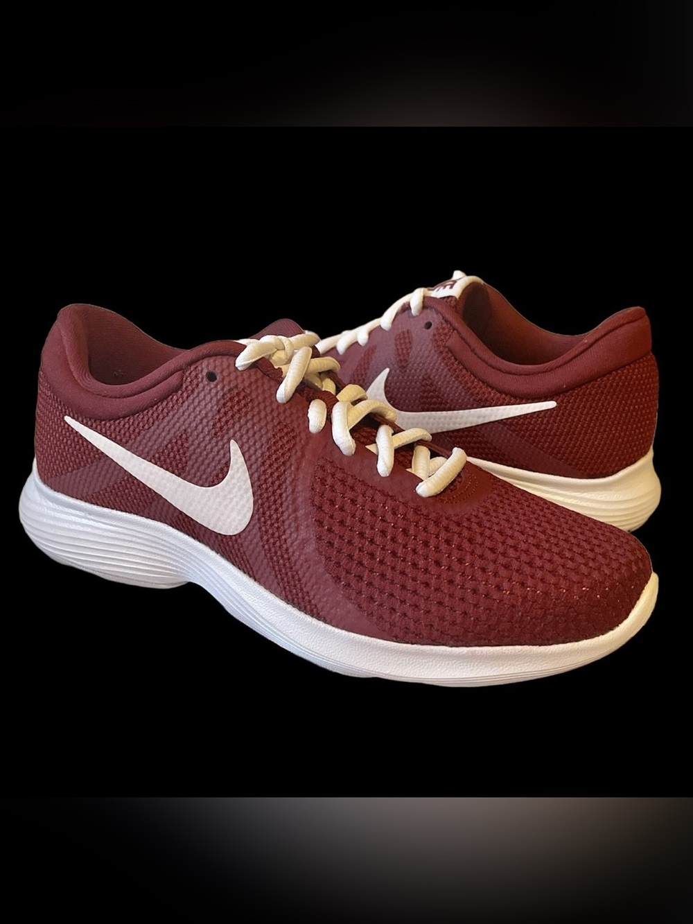 EUC Women's Nike Revolution 4 Women's Running Shoe